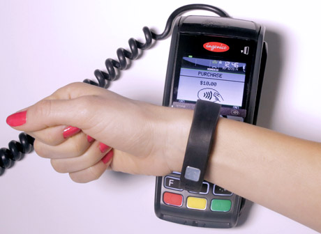 DigiSEq – First organisation dedicated to remotely provisioning wearable devices to be certified by MasterCard