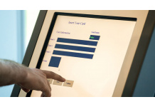 Digital Signage Solutions in the Modern Financial Institutions: Profits & Opportunities!