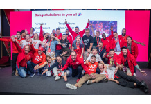 Akurateco Wins Prestigious Red Hoodie Award from Startup Wise Guys